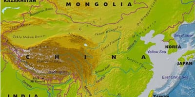 Mapa de la Xina amb característiques geogràfiques